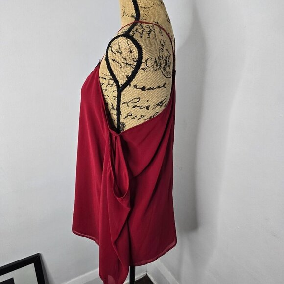 Red Cold Shoulder Black Lace Trim Chiffon Sleeve Express Top Medium - Picture 4 of 9